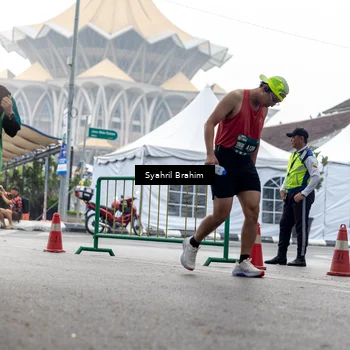Runner Photo 8573845