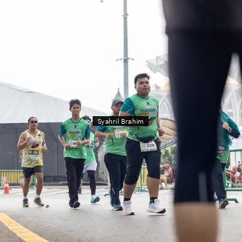 Runner Photo 8573846