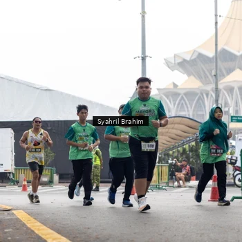 Runner Photo 8573850