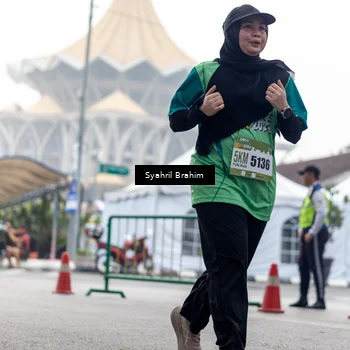 Runner Photo 8573855
