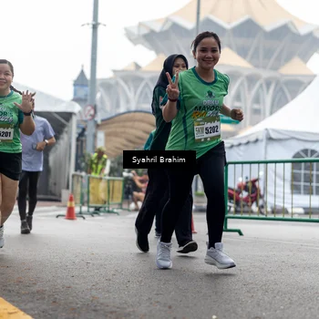 Runner Photo 8573856