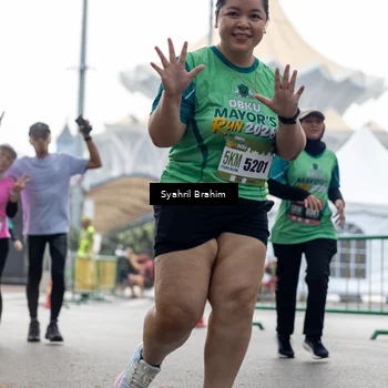 Runner Photo 8573869