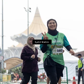 Runner Photo 8573871