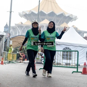 Runner Photo 8573873