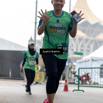 Runner Photo 8573876