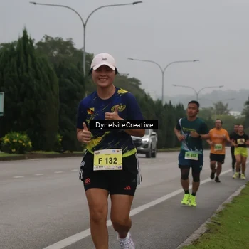 Runner Photo 8573880