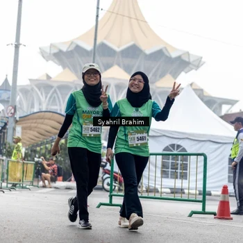 Runner Photo 8573883