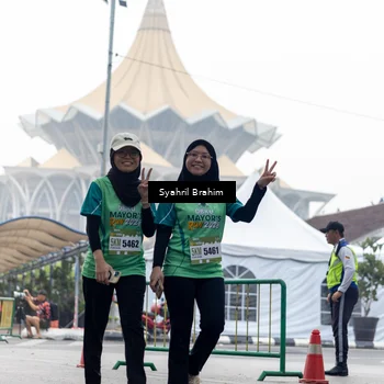 Runner Photo 8573884