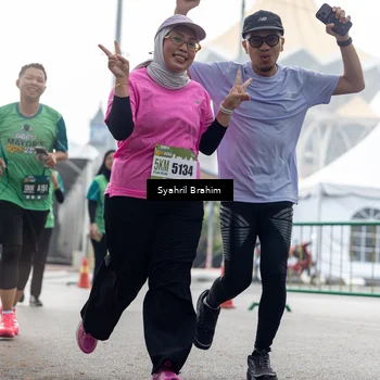 Runner Photo 8573898