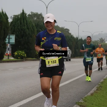 Runner Photo 8573902