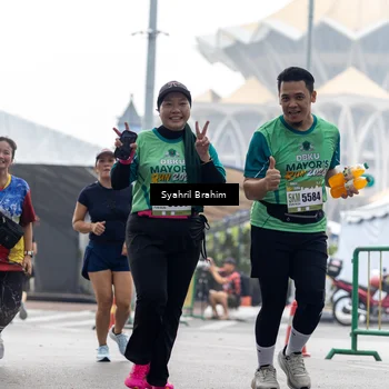 Runner Photo 8573908