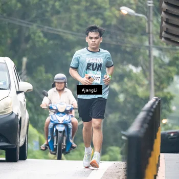 Runner Photo 8573915