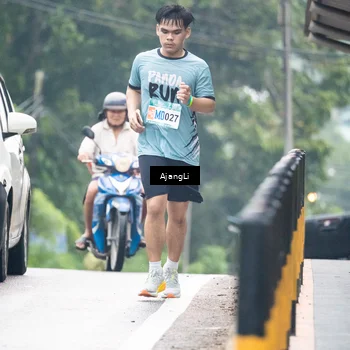 Runner Photo 8573933