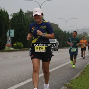 Runner Photo 8573947