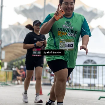 Runner Photo 8573957
