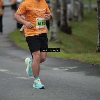 Runner Photo 8573962