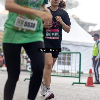Runner Photo 8573966