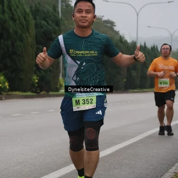 Runner Photo 8573980