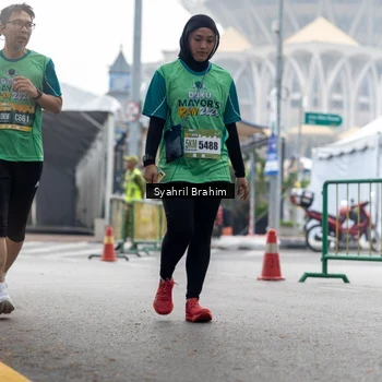 Runner Photo 8573981
