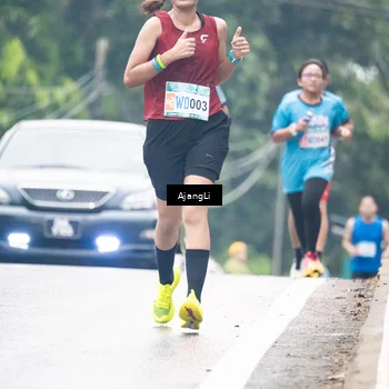 Runner Photo 8573993