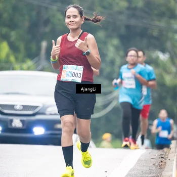 Runner Photo 8574002