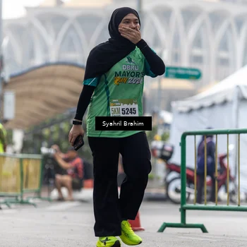 Runner Photo 8574061