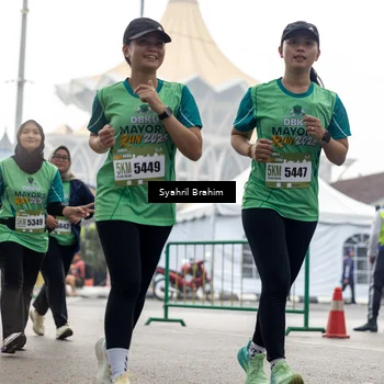 Runner Photo 8574081