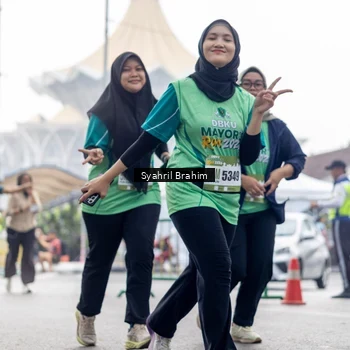 Runner Photo 8574088