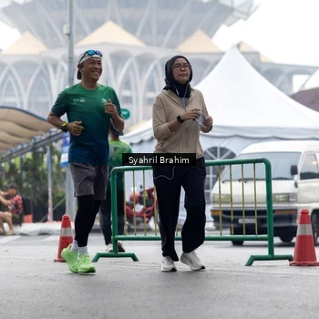 Runner Photo 8574094