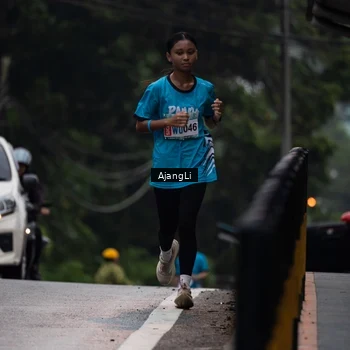 Runner Photo 8574099