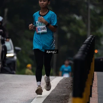 Runner Photo 8574112
