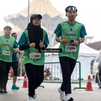 Runner Photo 8574113
