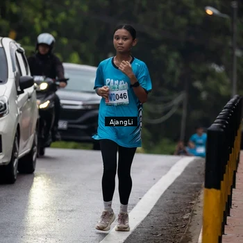 Runner Photo 8574116