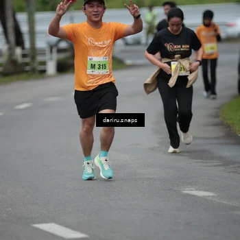 Runner Photo 8574121
