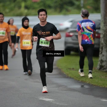 Runner Photo 8574163