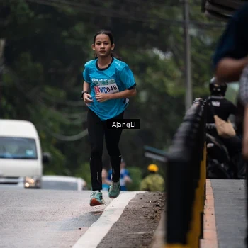 Runner Photo 8574172
