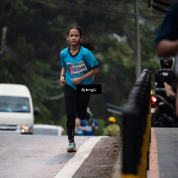 Runner Photo 8574173