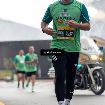 Runner Photo 8574174