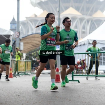 Runner Photo 8574185