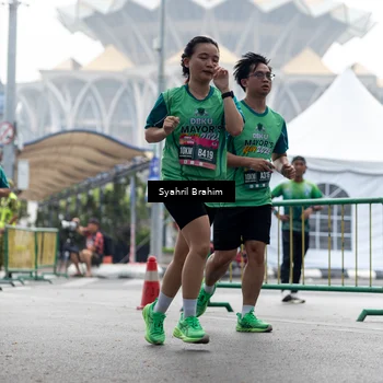 Runner Photo 8574191