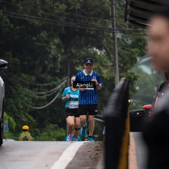 Runner Photo 8574194