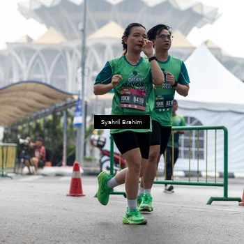 Runner Photo 8574195
