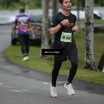 Runner Photo 8574204