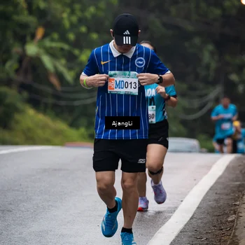 Runner Photo 8574210