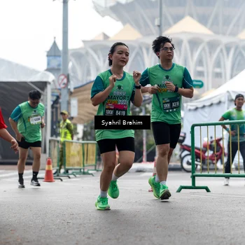 Runner Photo 8574217