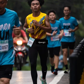 Runner Photo 8574246