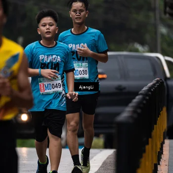 Runner Photo 8574254