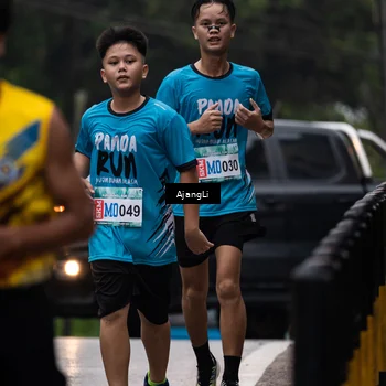Runner Photo 8574257