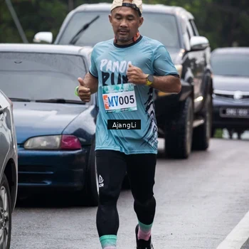 Runner Photo 8574285