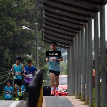 Runner Photo 8574305